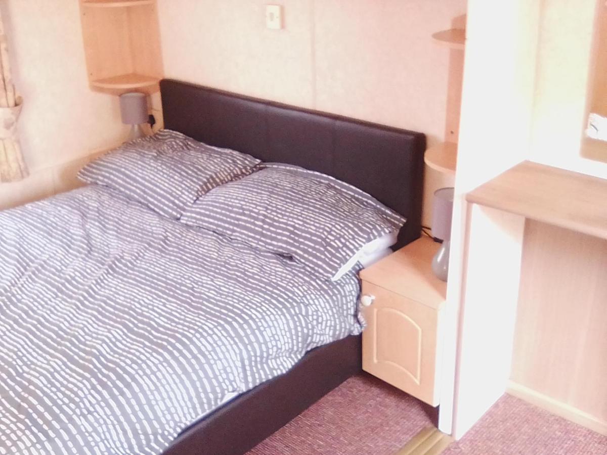 Cosy Chalet Mobile Home , Peace & Quiet Dingle Extérieur photo