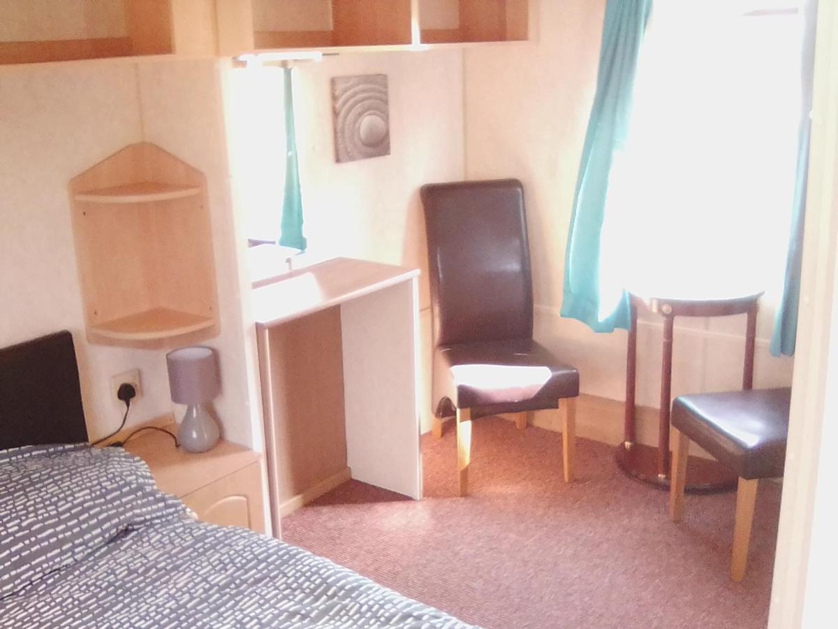 Cosy Chalet Mobile Home , Peace & Quiet Dingle Extérieur photo