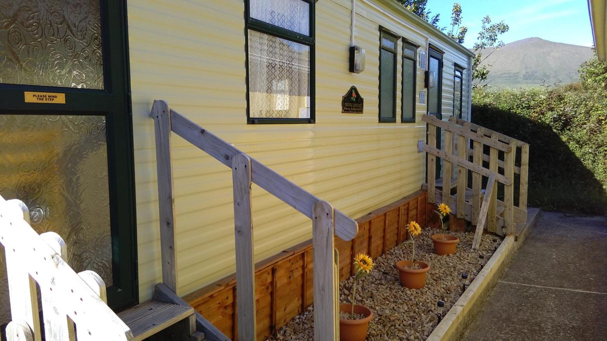 Cosy Chalet Mobile Home , Peace & Quiet Dingle Extérieur photo